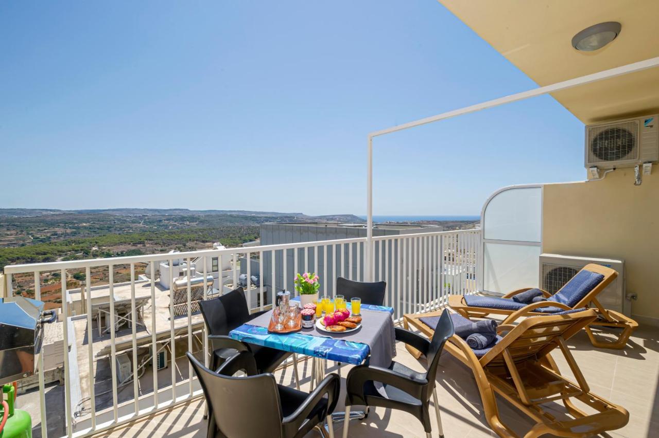 Summer Breeze Apartment With Terrace With Panoramic Views - By Getawaysmalta 梅利哈 外观 照片
