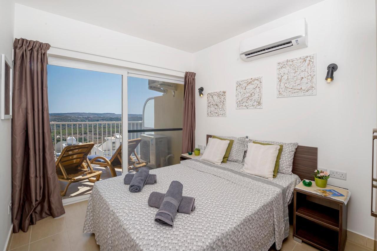 Summer Breeze Apartment With Terrace With Panoramic Views - By Getawaysmalta 梅利哈 外观 照片