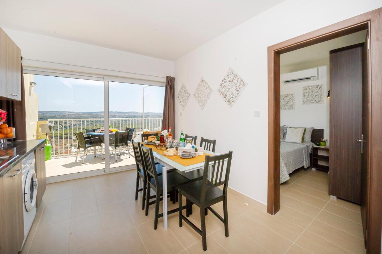 Summer Breeze Apartment With Terrace With Panoramic Views - By Getawaysmalta 梅利哈 外观 照片