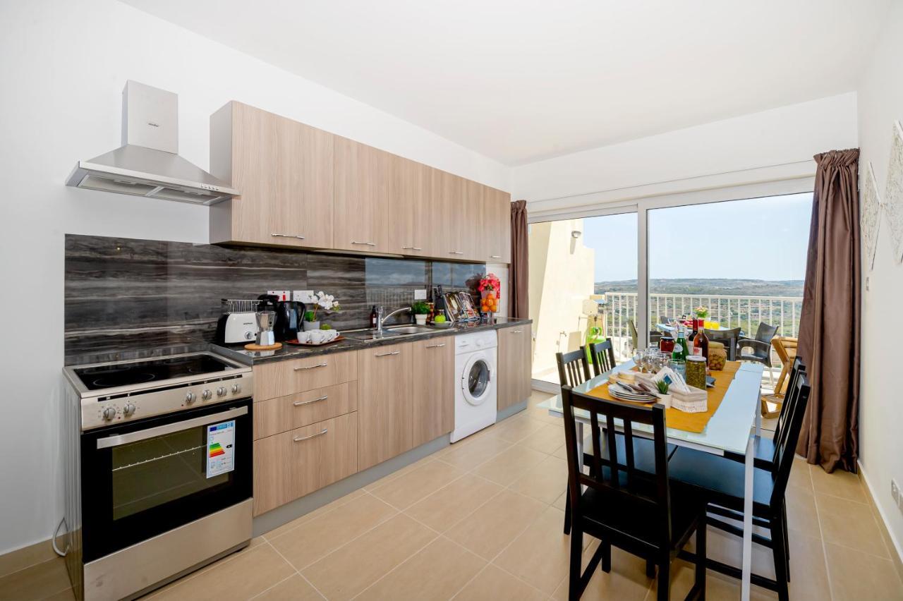 Summer Breeze Apartment With Terrace With Panoramic Views - By Getawaysmalta 梅利哈 外观 照片