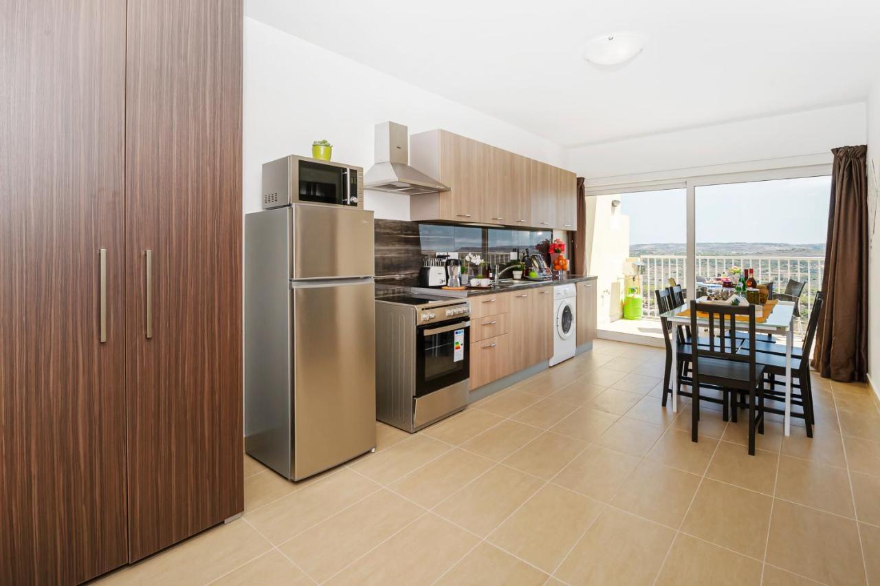 Summer Breeze Apartment With Terrace With Panoramic Views - By Getawaysmalta 梅利哈 外观 照片