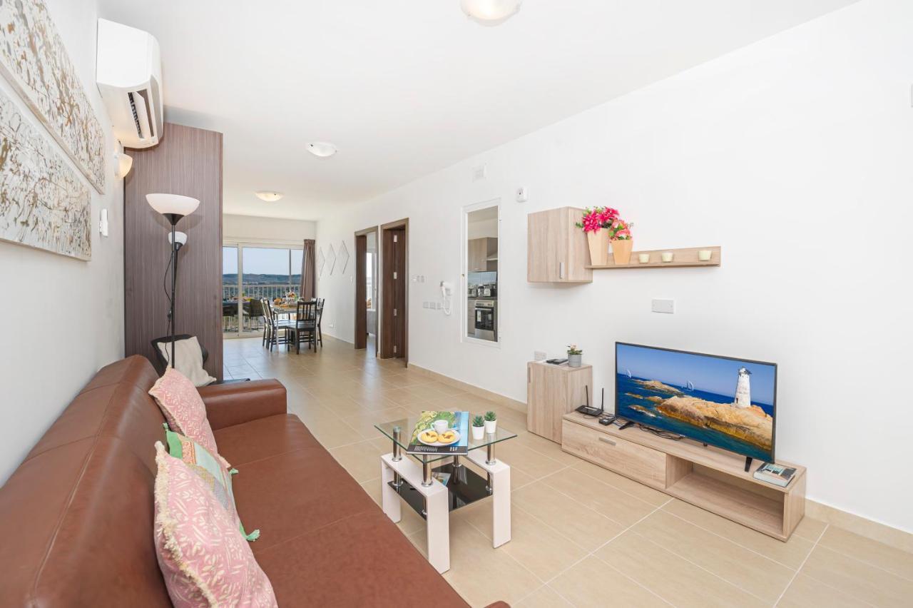 Summer Breeze Apartment With Terrace With Panoramic Views - By Getawaysmalta 梅利哈 外观 照片